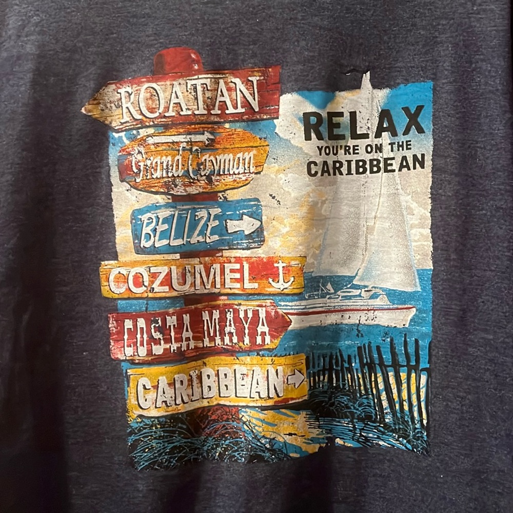 Roatan souvenir tee